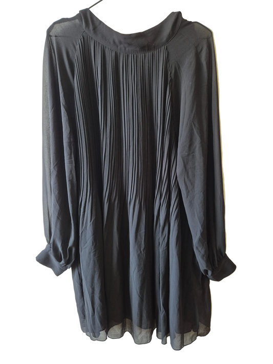 Kjole med bindebånd i nakken - str XL